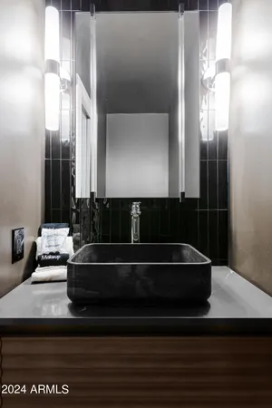 $9,995 | 13611 North 50th Street, Scottsdale, AZ 85254