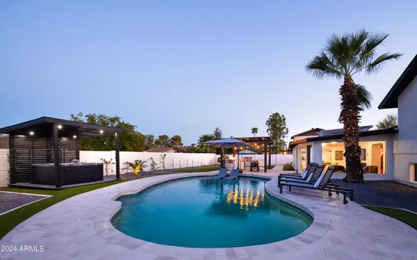 $9,995 | 13611 North 50th Street, Scottsdale, AZ 85254