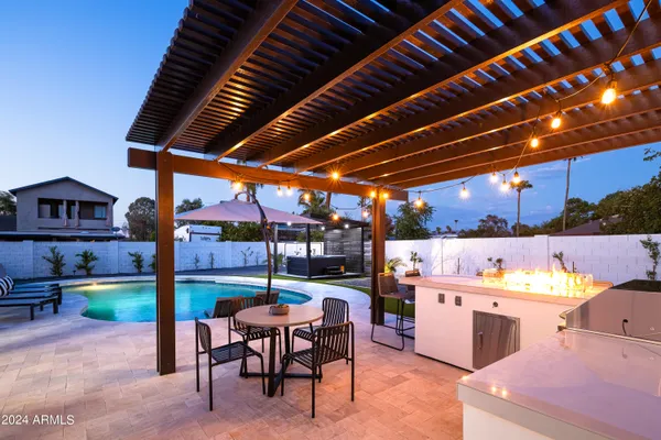 $9,995 | 13611 North 50th Street, Scottsdale, AZ 85254