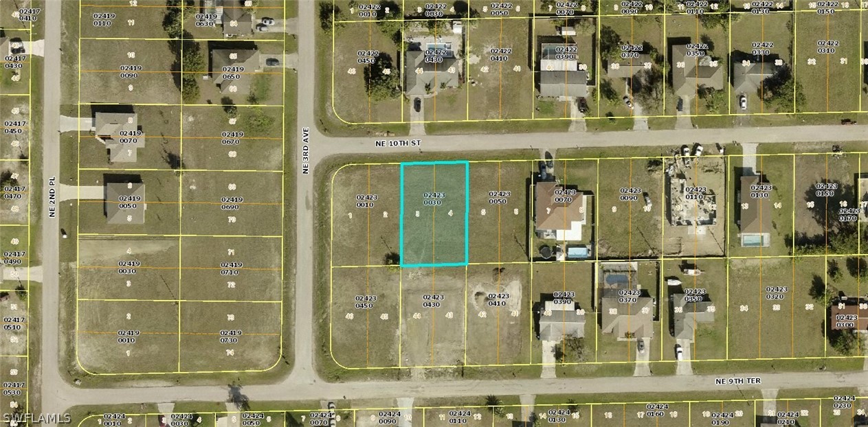 306 Northeast 10th St  