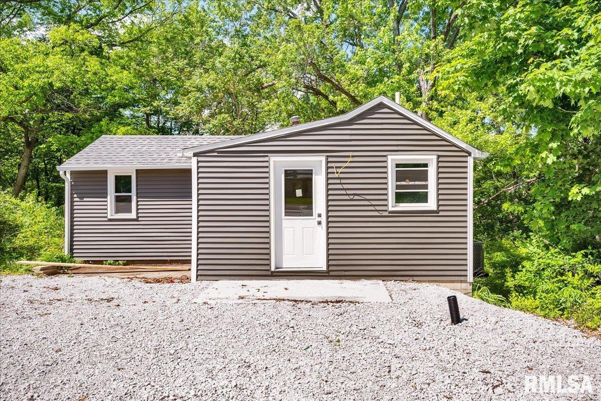 153 Spring Creek Terrace Washington, IL 61571 - Photo 32 of 43 Gallery Image 32