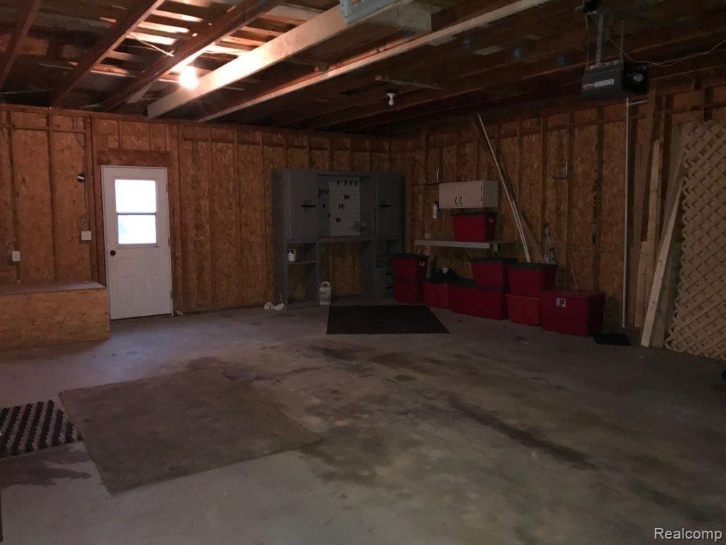3499 Davis Lake Road Lapeer, MI 48446 - Photo 23 of 26 8B814734-7332-4EAB-8567-4748AA240B02.JPG