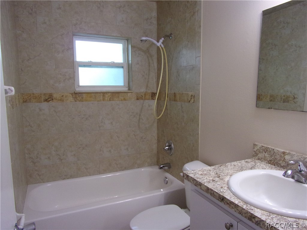 701 Emery Street Inverness, FL 34450 - Photo 8 of 21