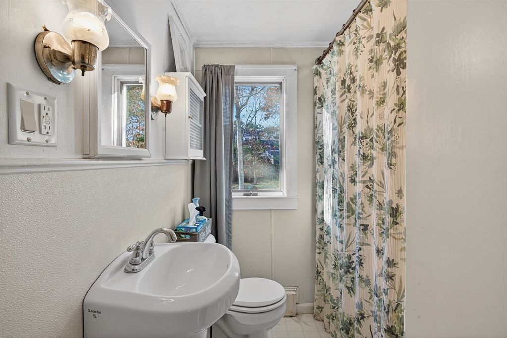 933-935 West Yarmouth Road Yarmouth, MA 02675 - Photo 20 of 42