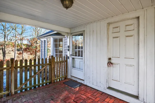 $599,900 | 933-935 West Yarmouth Road, Yarmouth, MA 02675