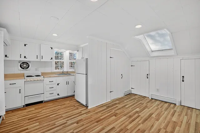 $599,900 | 933-935 West Yarmouth Road, Yarmouth, MA 02675