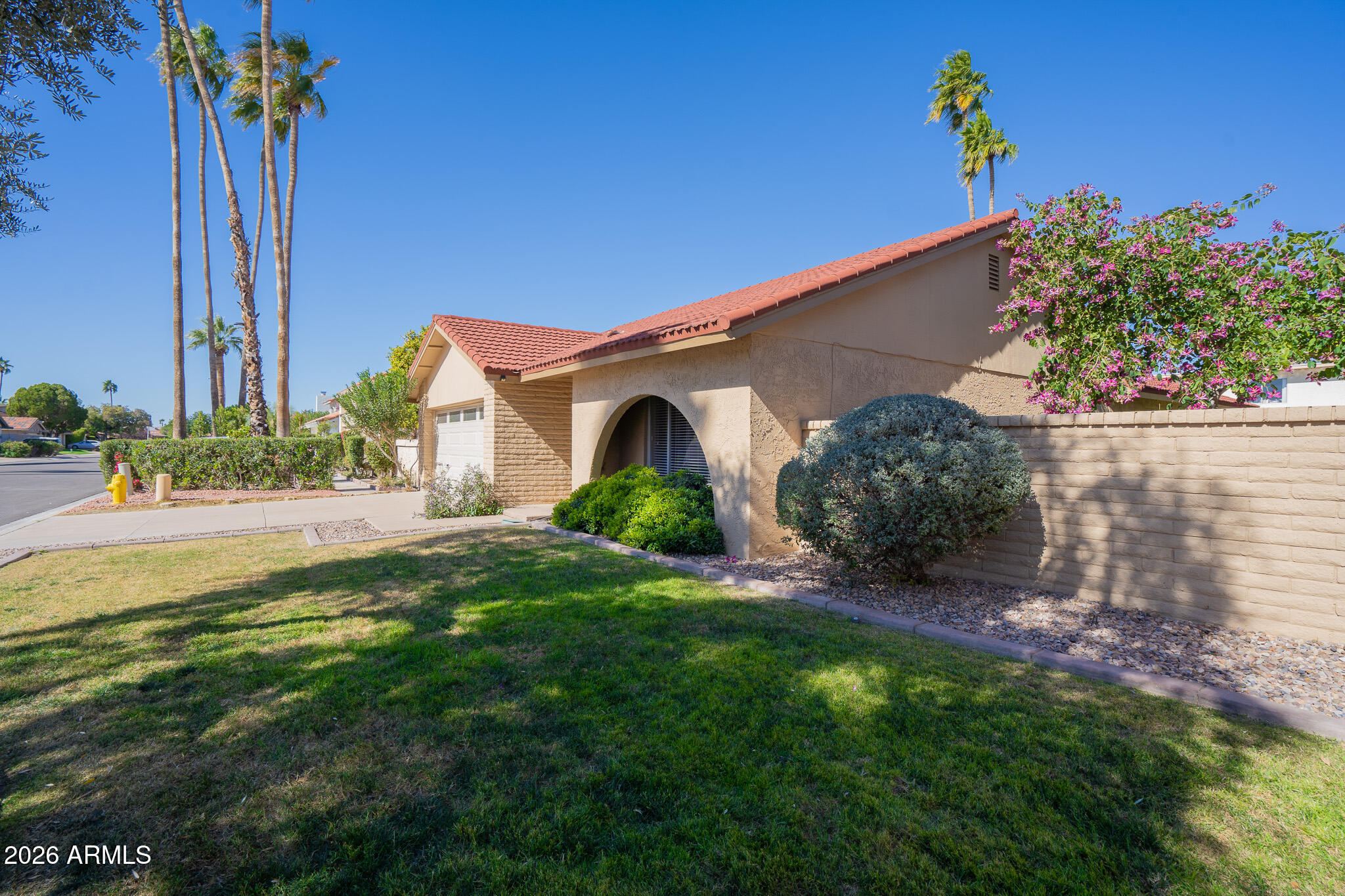 1610 East Windjammer Way Tempe, AZ 85283 - Photo 4 of 38 4