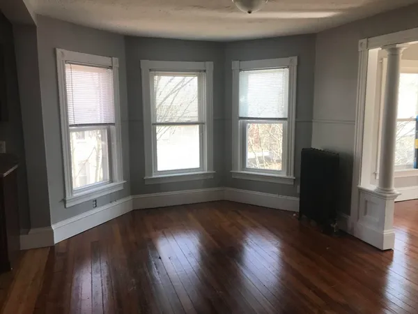 $2,500 | 49 Eddy Street, Unit 3, North Attleboro, MA 02760