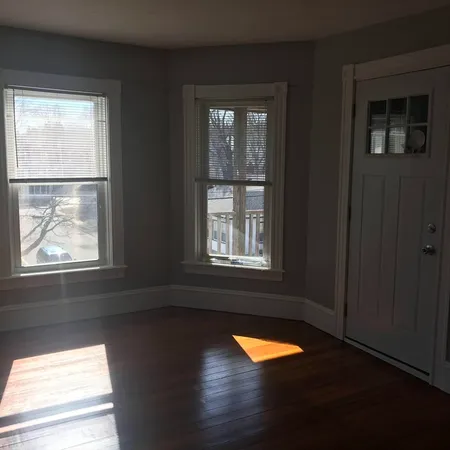 $2,500 | 49 Eddy Street, Unit 3, North Attleboro, MA 02760