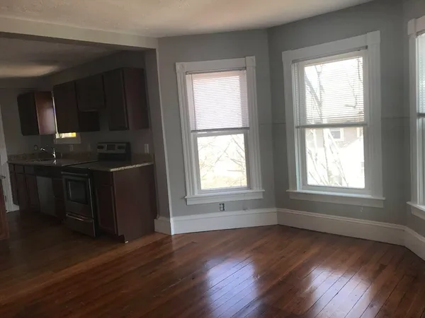 $2,500 | 49 Eddy Street, Unit 3, North Attleboro, MA 02760