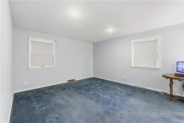 $475,000 | 1122 North 81st Terrace, Kansas City, KS 66112