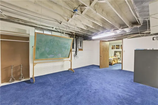 $475,000 | 1122 North 81st Terrace, Kansas City, KS 66112