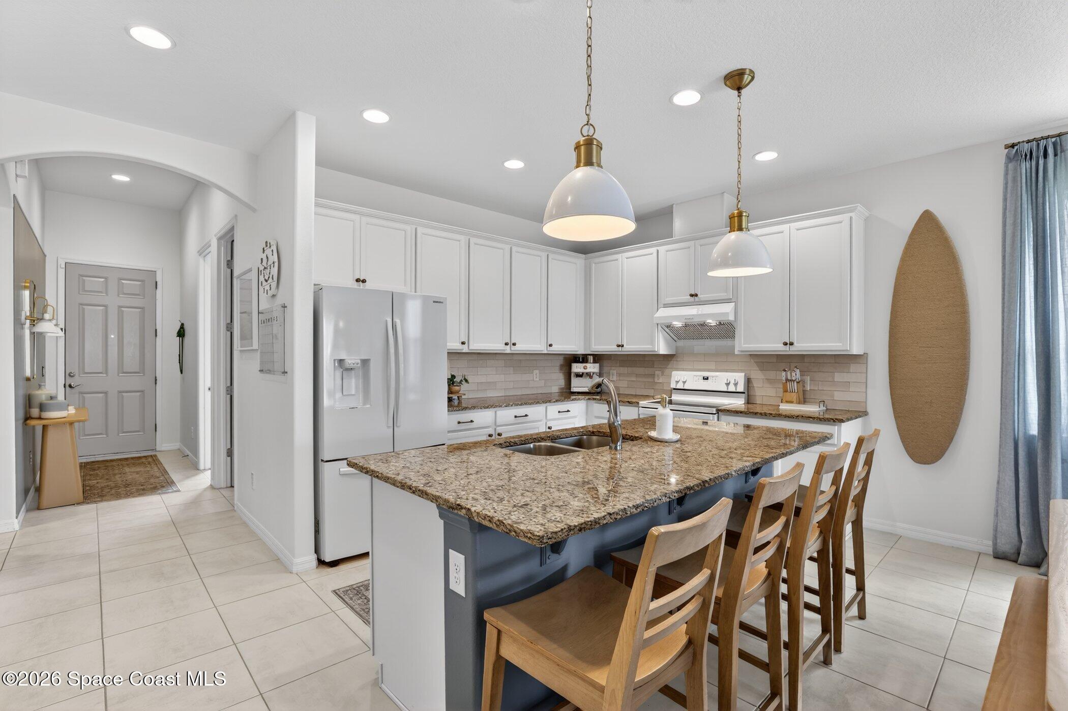 3308 Ribbon Grass Drive Melbourne, FL 32940 - Photo 11 of 46 Kitchen