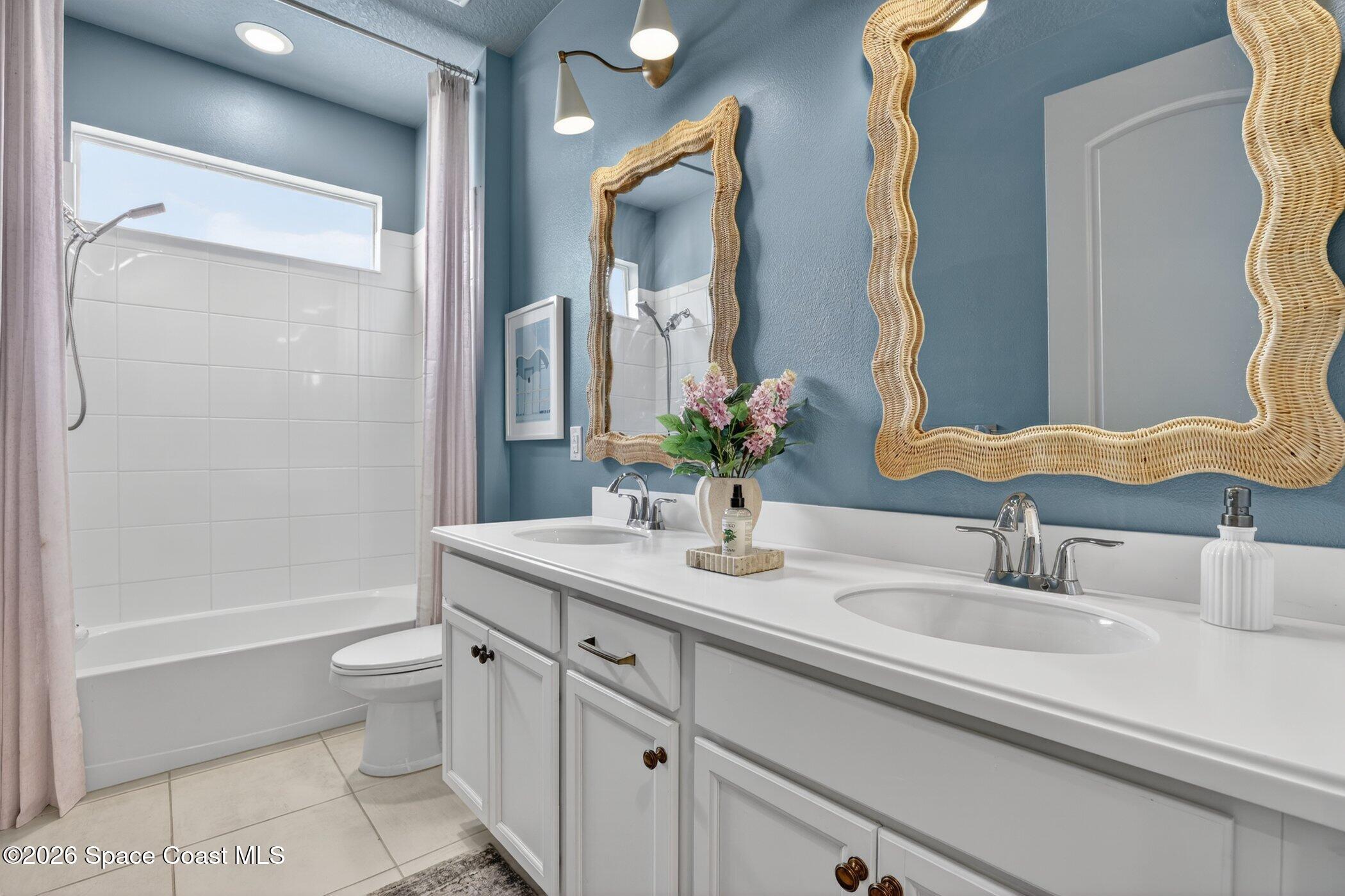 3308 Ribbon Grass Drive Melbourne, FL 32940 - Photo 14 of 46 Guest Bathroom