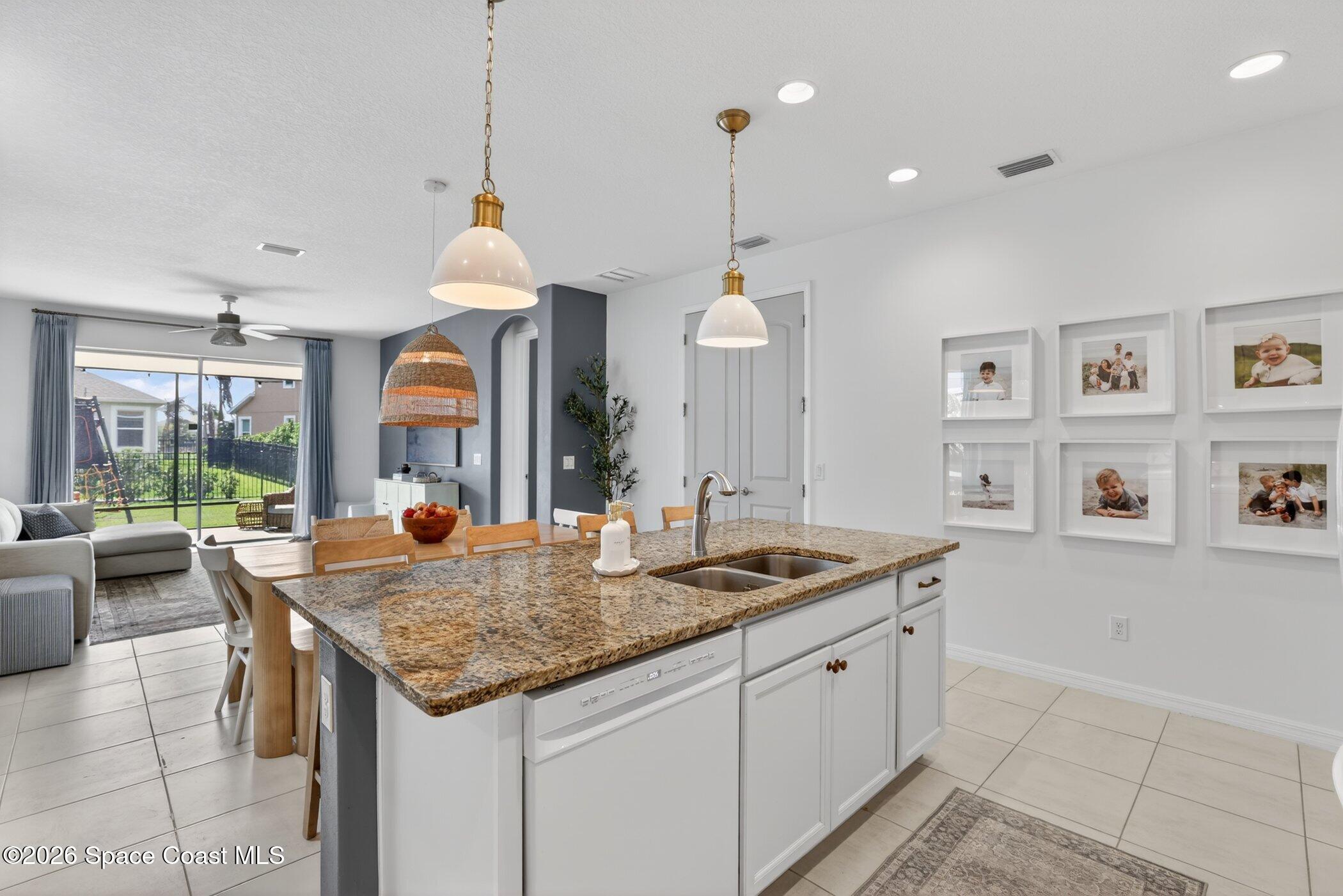 3308 Ribbon Grass Drive Melbourne, FL 32940 - Photo 9 of 46 Kitchen