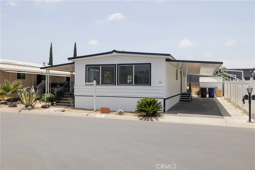 3700 Buchanan Street, Unit 58 Riverside, CA 92503 - Photo 3 of 37