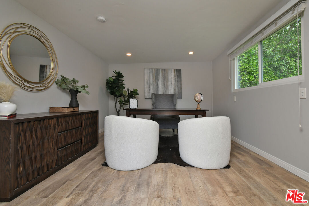 7014 Ramsgate Avenue Los Angeles, CA 90045 - Photo 36 of 41