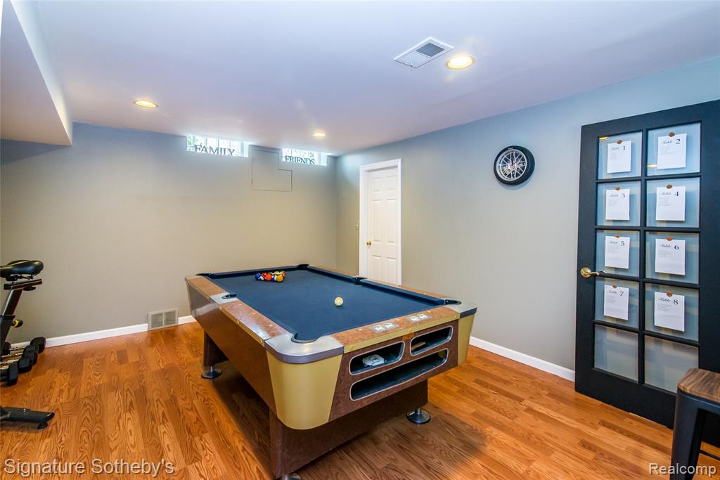 576 Ten Point Drive Rochester Hills, MI 48309 - Photo 36 of 51