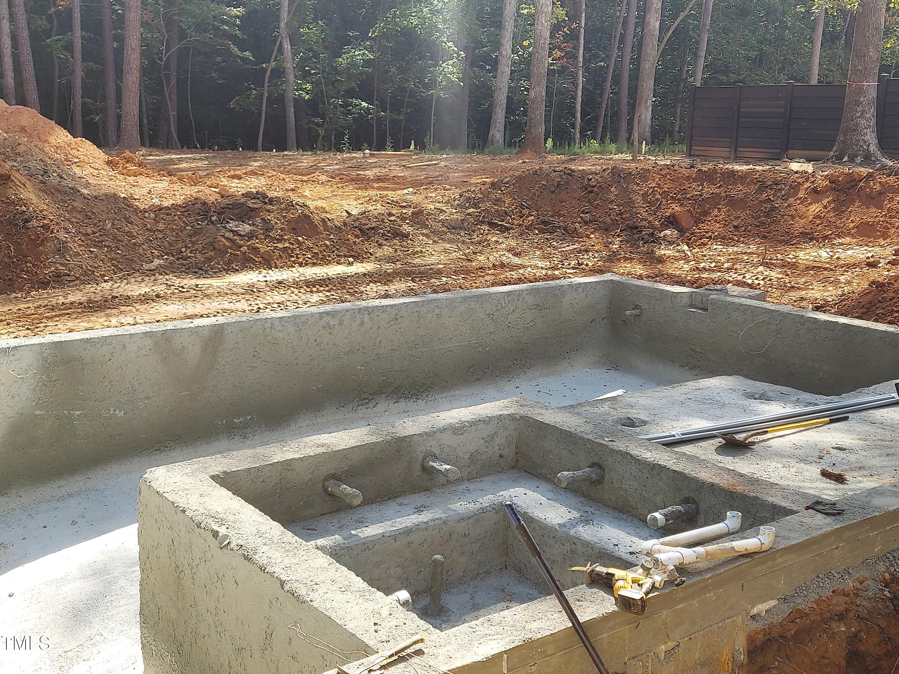1800 Okeefe Lane Raleigh, NC 27613 - Photo 4 of 4 pool