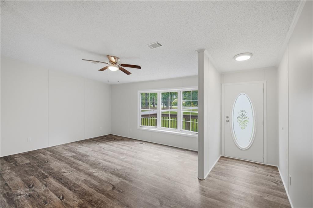 6512 Millwood Road Cumming, GA 30041 - Photo 3 of 38