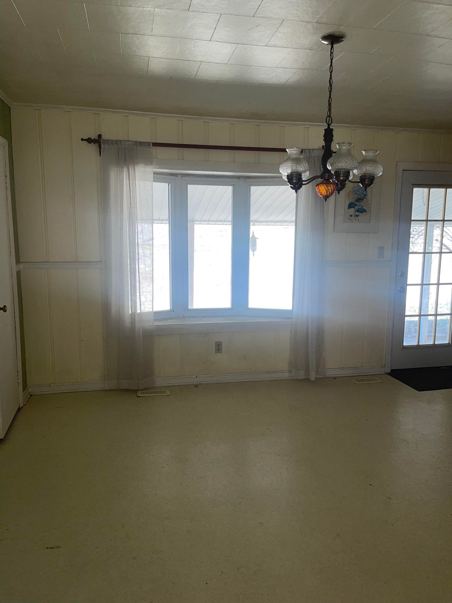 143 Slippery Road Hohenwald, TN 38462 - Photo 8 of 17 Gallery Image 8