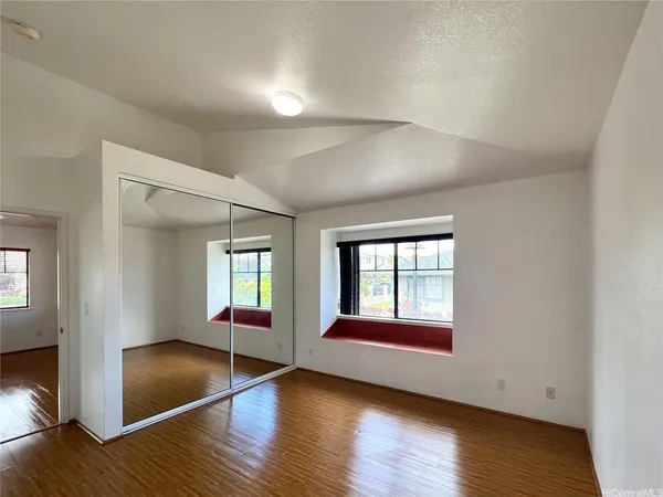 $2,800 | 94-211 Kuuaki Place, Waipahu, HI 96797