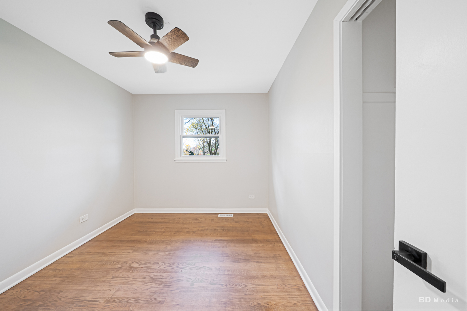 6205 Belmont Road Downers Grove, IL 60516 - Photo 17 of 30