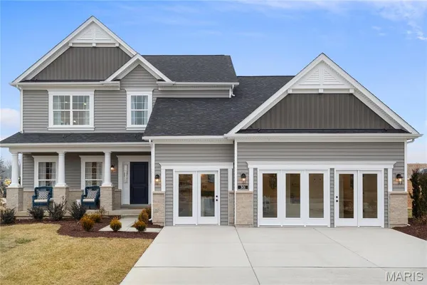 $768,415 | 301 Healthy Way, St. Charles, MO 63304