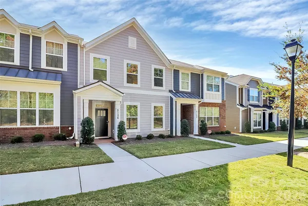 $2,000 | 2126 Blewett Drive, Charlotte, NC 28269