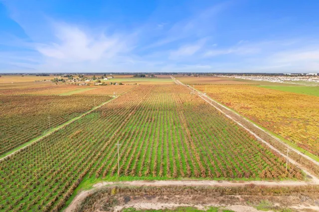 a view of an ocean and beach