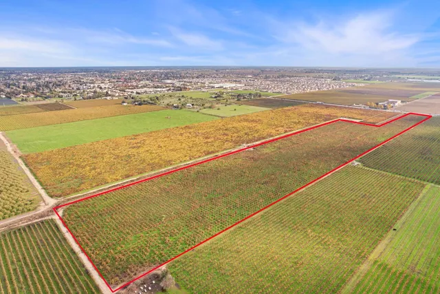 a view of a pool with an ocean view
