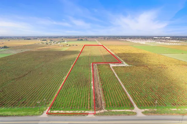 a view of an outdoor space with swimming pool