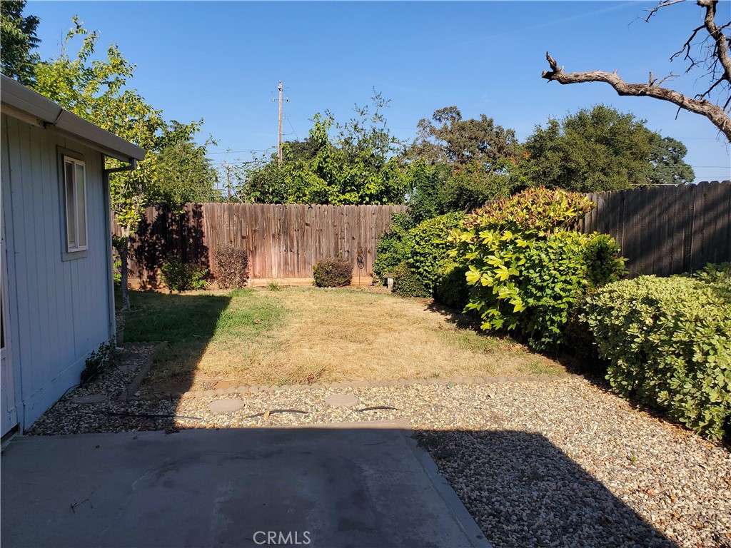 76 Orchardcrest Drive Oroville, CA 95965 - Photo 23 of 24 a view of a backyard