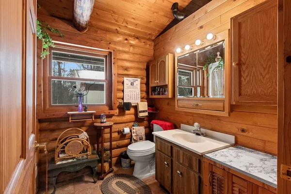 $349,900 | W2757 County Road B, Marinette, WI 54143