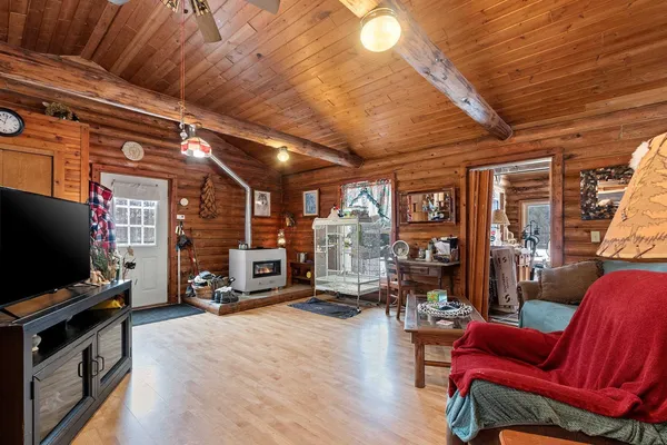 $349,900 | W2757 County Road B, Marinette, WI 54143