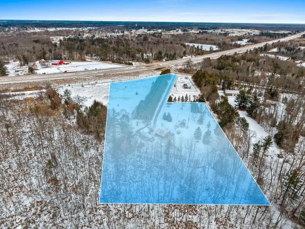 $349,900 | W2757 County Road B, Marinette, WI 54143