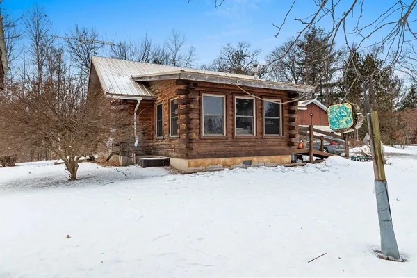 $349,900 | W2757 County Road B, Marinette, WI 54143