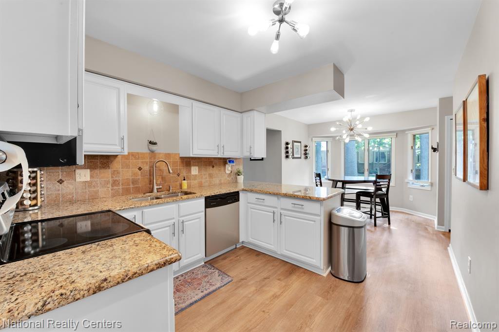 3640 Winter Creek Road Rochester Hills, MI 48307 - Photo 12 of 34