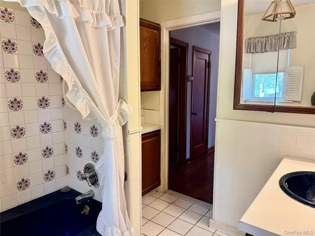 a view of a bathroom