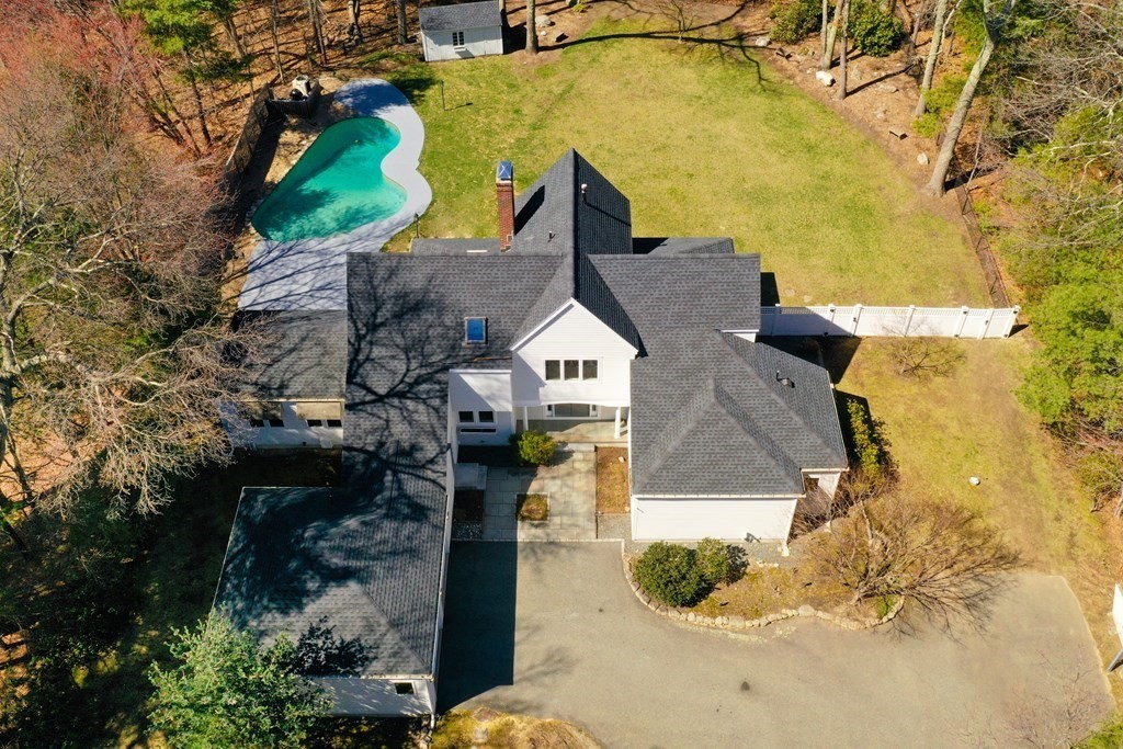3 Powder House Road Dover, MA 02030 - Photo 2 of 33 Gallery Image 2