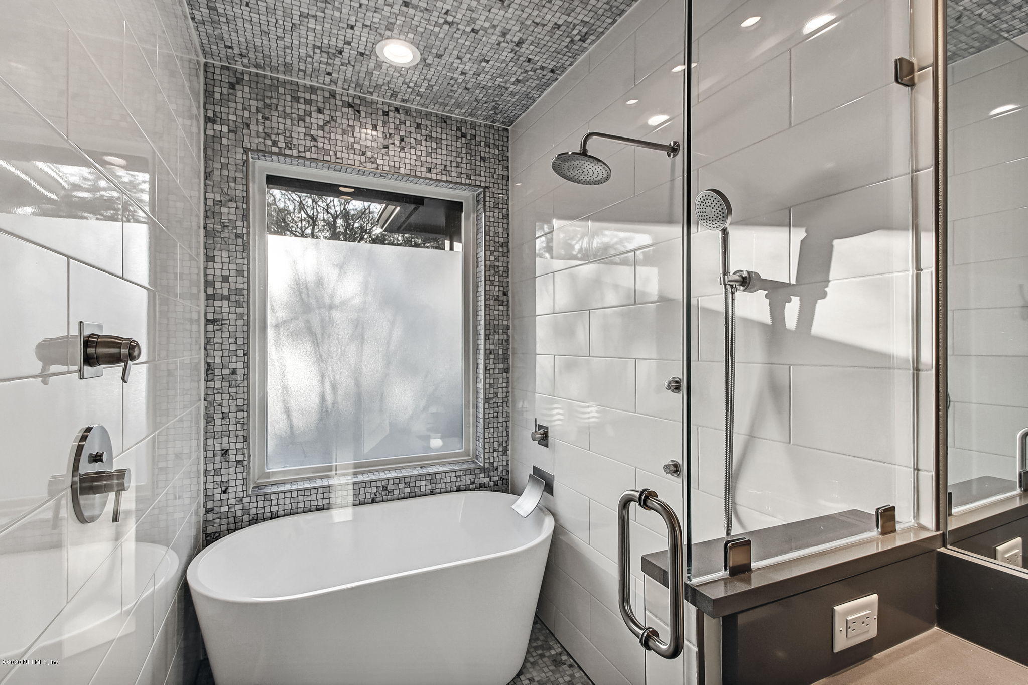 8 Wood Duck Road Fernandina Beach, FL 32034 - Photo 29 of 65 Steam Room
