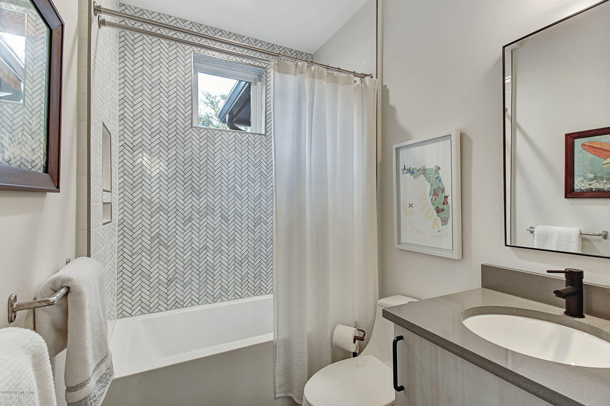8 Wood Duck Road Fernandina Beach, FL 32034 - Photo 33 of 65 Downstairs Ensuite Bath