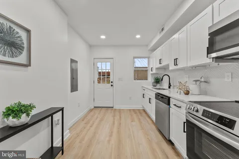 $219,000 | 524 East 27th Street, Baltimore, MD 21218