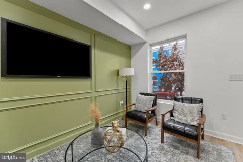 $219,000 | 524 East 27th Street, Baltimore, MD 21218