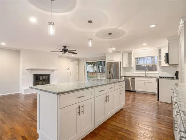 $3,000 | 3590 Cloudland Drive, Stone Mountain, GA 30083