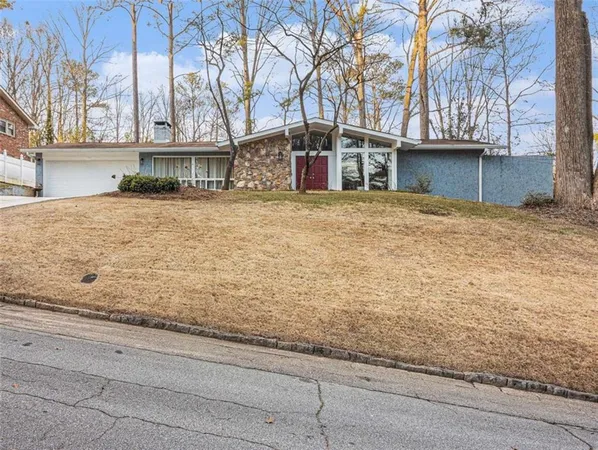 $3,000 | 3590 Cloudland Drive, Stone Mountain, GA 30083