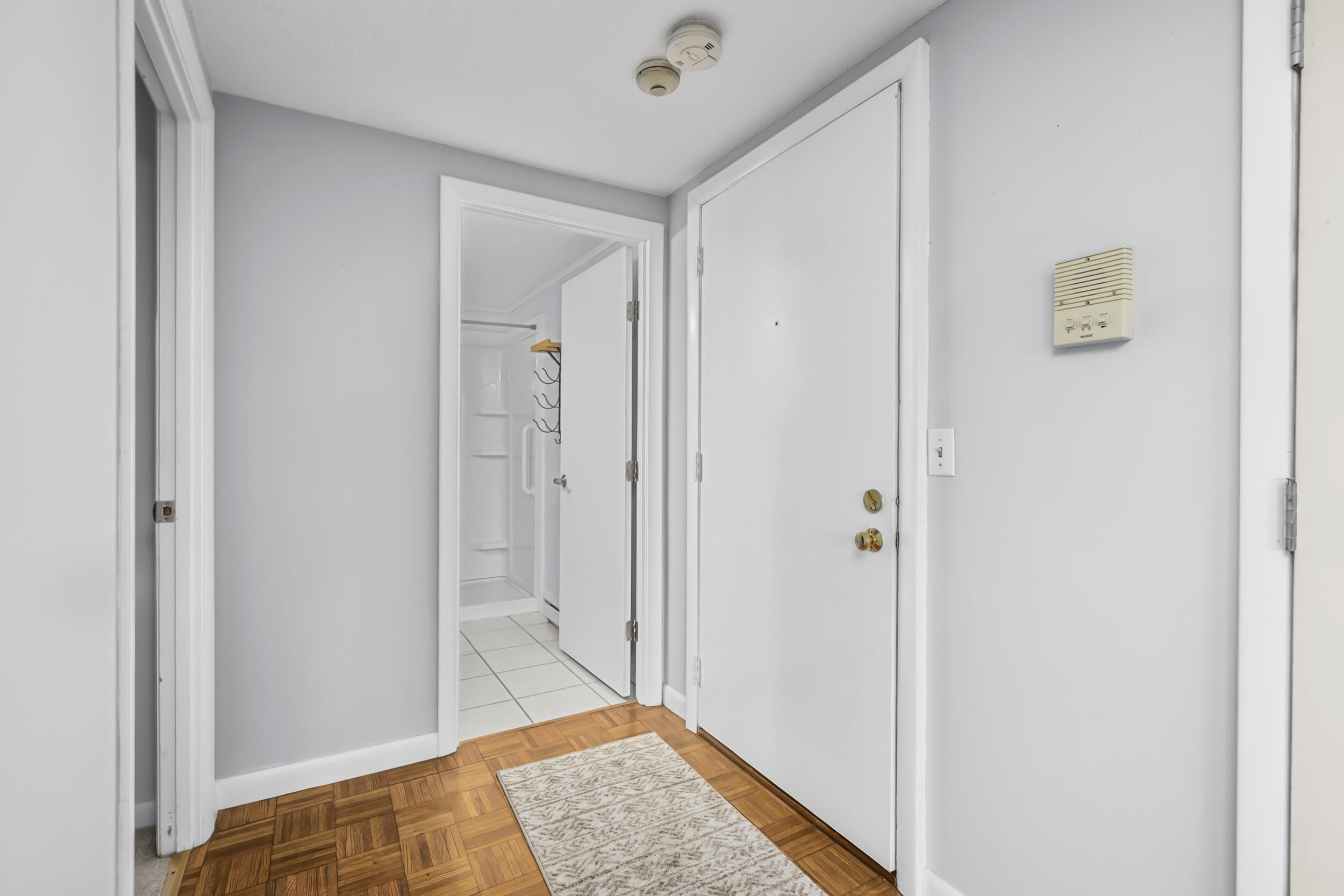 855 South W Main Street, Unit 7 Hyannis, MA 02601 - Photo 8 of 22 8_dsc_6038