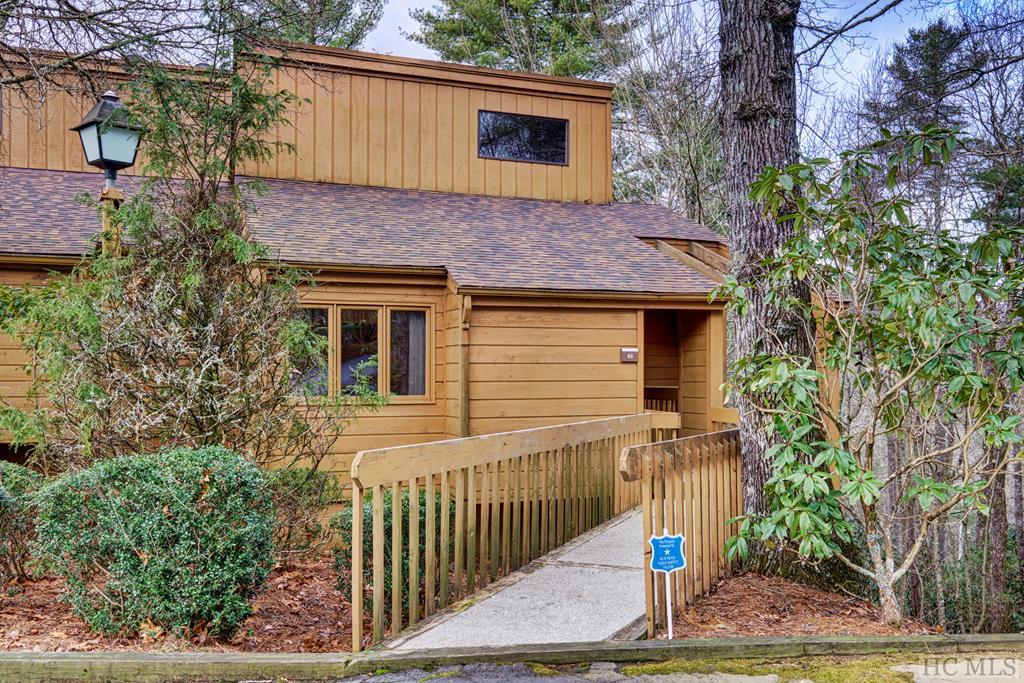 228-60 Emerald Ridge Road, Unit 60 Sapphire, NC 28774 - Photo 1 of 17 Gallery Image 1