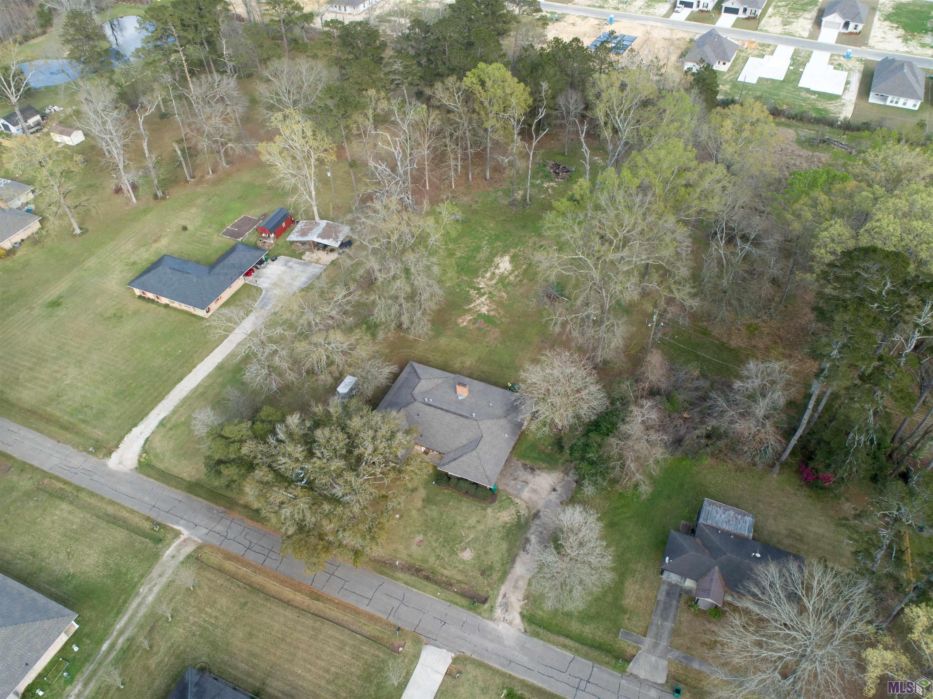 30754 Country Club Lane Denham Springs, LA 70726 - Photo 21 of 24