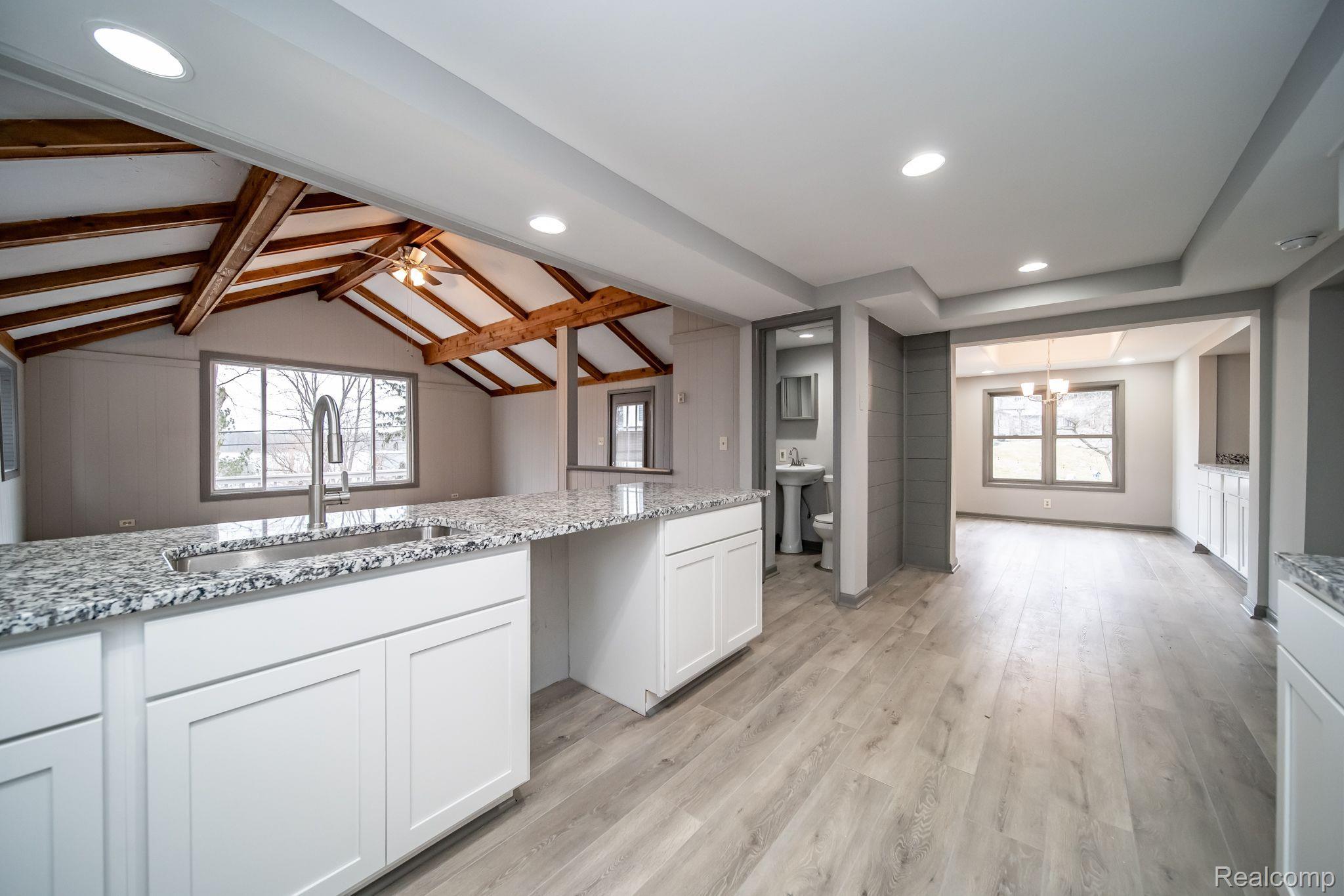 480 South Rochester Road Oakland, MI 48363 - Photo 15 of 91 Gallery Image 15